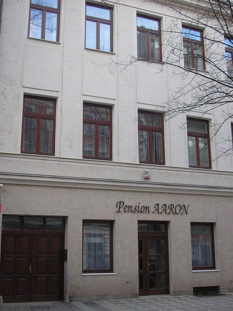 Aaron Hotel Prague Ngoại thất bức ảnh