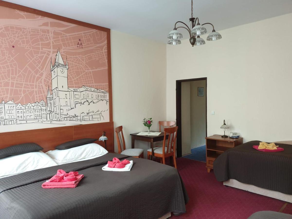 Aaron Hotel Prague Ngoại thất bức ảnh