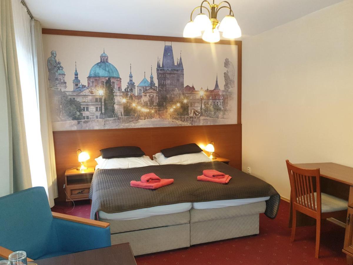 Aaron Hotel Prague Ngoại thất bức ảnh